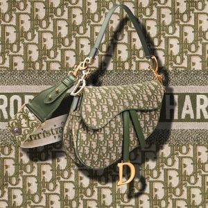 🔥 ULTRA RARE 🔥 Harrods x Dior Saddle Oblique